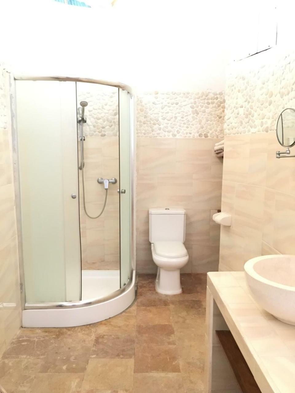 Felicianas Resort Tejakula Bagian luar foto