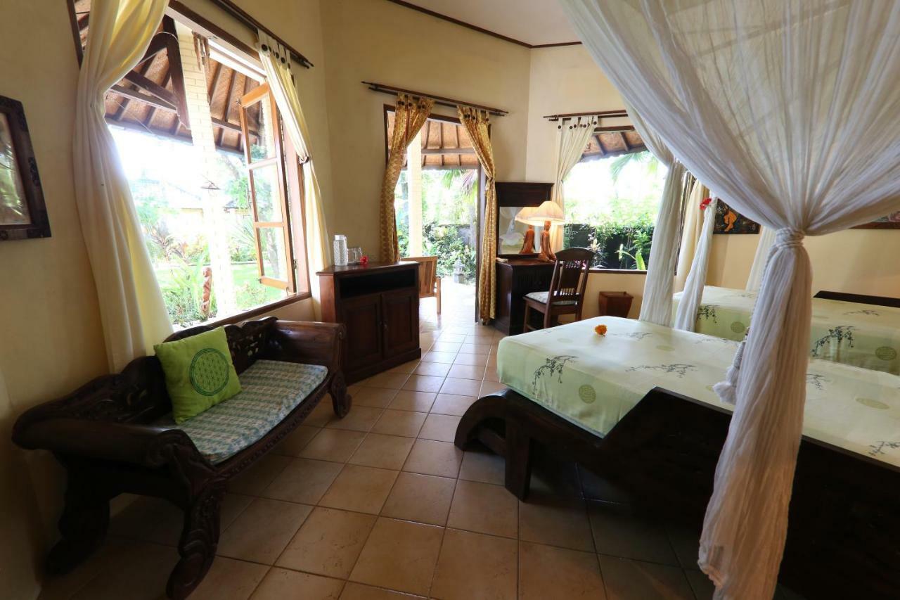 Felicianas Resort Tejakula Bagian luar foto